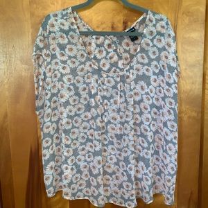 Torrid Floral Print Tulip Back Blouse Size 1